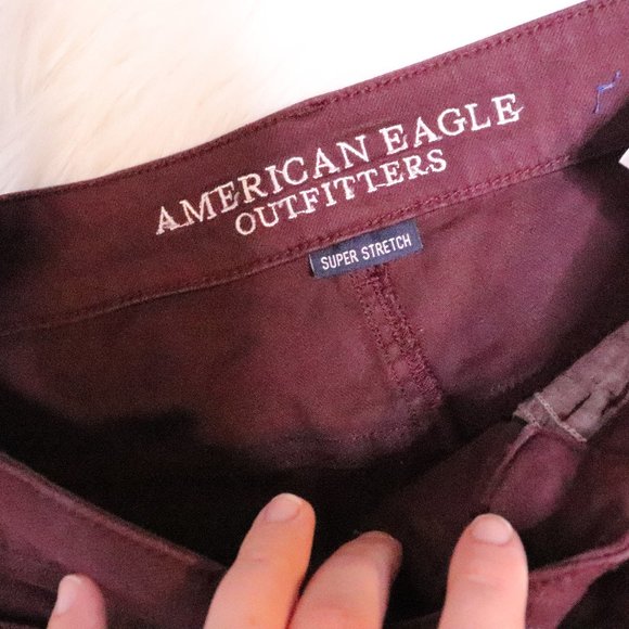 American Eagle | Hi Rise Shortie Burgundy Jean Shorts 6 - Picture 3 of 4